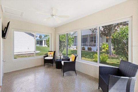 House in The Villages, Florida 3 bedrooms, 140.19 sq.m. № 1841421 - photo 24