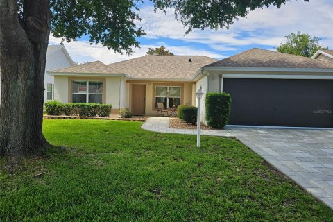 House in The Villages, Florida 3 bedrooms, 140.19 sq.m. № 1841421 - photo 1