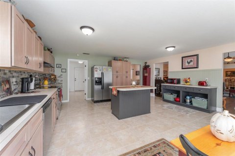 House in Lakeland, Florida 4 bedrooms, 244.15 sq.m. № 1767657 - photo 25