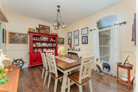 House in Lakeland, Florida 4 bedrooms, 244.15 sq.m. № 1767657 - photo 10