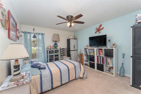 House in Lakeland, Florida 4 bedrooms, 244.15 sq.m. № 1767657 - photo 14