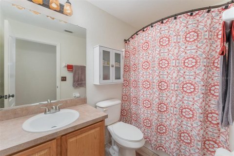 House in Lakeland, Florida 4 bedrooms, 244.15 sq.m. № 1767657 - photo 21