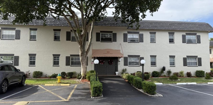 Condo à Margate, Floride, 2 chambres  № 2083812
