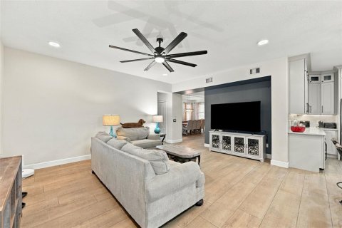 Villa ou maison à vendre à Riverview, Floride: 4 chambres, 328.32 m2 № 2407092 - photo 20