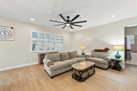 Villa ou maison à vendre à Riverview, Floride: 4 chambres, 328.32 m2 № 2407092 - photo 19