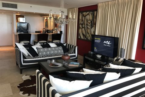Condominio en alquiler en Miami Beach, Florida, 1 dormitorio, 78.5 m2 № 1982391 - foto 10