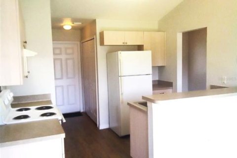 Casa en alquiler en Kissimmee, Florida, 3 dormitorios, 112.5 m2 № 1869342 - foto 2