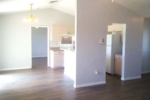 Casa en alquiler en Kissimmee, Florida, 3 dormitorios, 112.5 m2 № 1869342 - foto 6