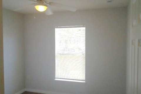 Casa en alquiler en Kissimmee, Florida, 3 dormitorios, 112.5 m2 № 1869342 - foto 19