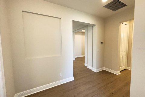 Casa en alquiler en Bradenton, Florida, 2 dormitorios, 146.69 m2 № 1835563 - foto 2