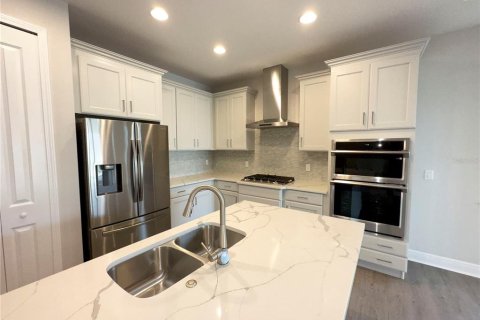 Casa en alquiler en Bradenton, Florida, 2 dormitorios, 146.69 m2 № 1835563 - foto 5