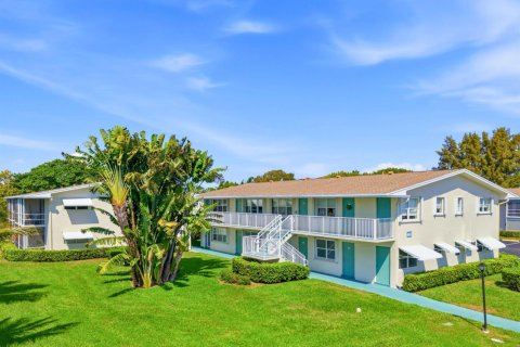 Condo in Boynton Beach, Florida, 1 bedroom № 2191357 - photo 2