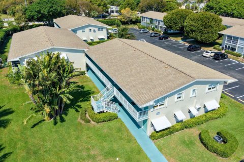 Condo in Boynton Beach, Florida, 1 bedroom № 2191357 - photo 23