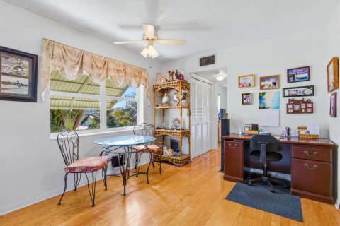 Condo in Boynton Beach, Florida, 1 bedroom № 2191357 - photo 9
