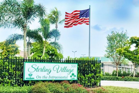 Condo in Boynton Beach, Florida, 1 bedroom № 2191357 - photo 27