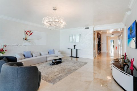 Condo in Aventura, Florida, 3 bedrooms  № 2009649 - photo 5