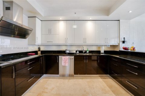 Condo in Aventura, Florida, 3 bedrooms  № 2009649 - photo 6