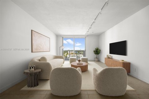 Condo in Miami Beach, Florida, 1 bedroom № 2153678 - photo 5