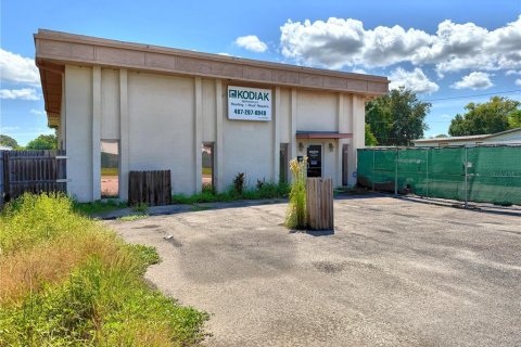 Immobilier commercial à Orlando, Floride 297.29 m2 № 2334252