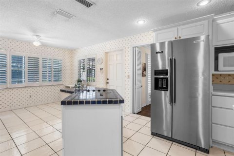 House in Winter Park, Florida 4 bedrooms, 238.29 sq.m. № 1919884 - photo 21