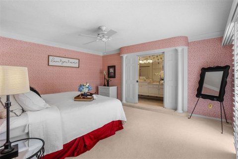 House in Winter Park, Florida 4 bedrooms, 238.29 sq.m. № 1919884 - photo 30