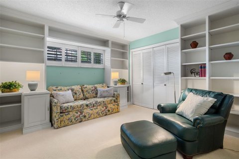 House in Winter Park, Florida 4 bedrooms, 238.29 sq.m. № 1919884 - photo 27