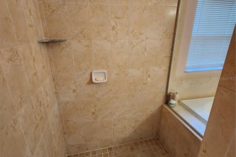 House in Spring Hill, Florida 3 bedrooms, 191.47 sq.m. № 1687051 - photo 15