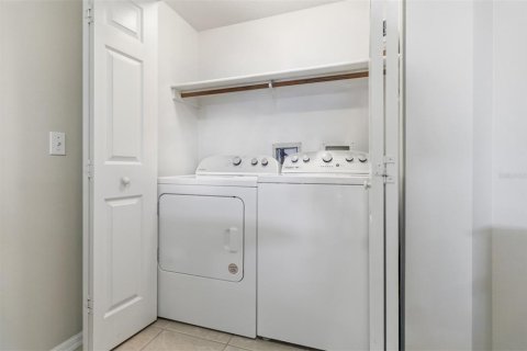 Copropriété à louer à Cape Canaveral, Floride: 2 chambres, 169.83 m2 № 2147707 - photo 16