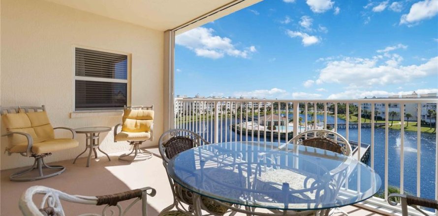 Condo à Cape Canaveral, Floride, 2 chambres  № 2147707