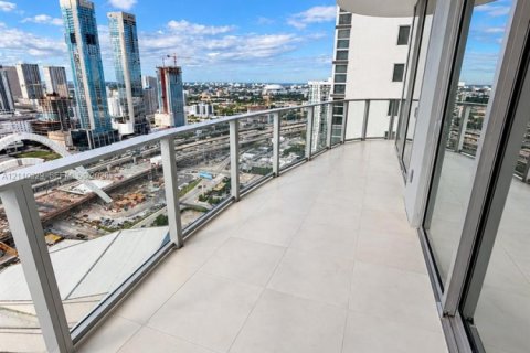 Copropriété à vendre à Miami, Floride: 2 chambres, 121.05 m2 № 2430164 - photo 9