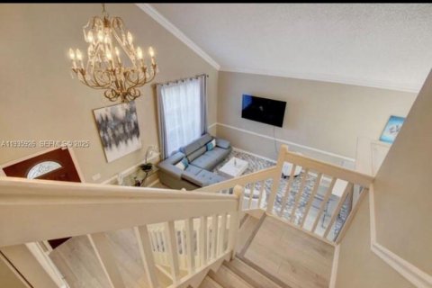 Casa en venta en Wellington, Florida, 5 dormitorios, 180.79 m2 № 1994432 - foto 14