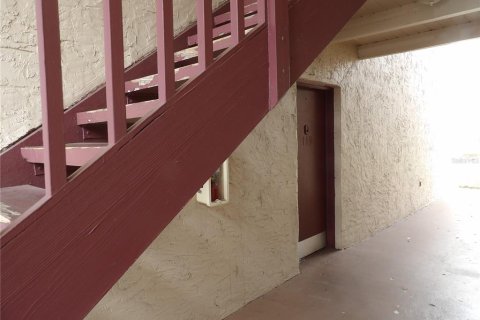 Condo in Tampa, Florida, 2 bedrooms  № 2112060 - photo 2