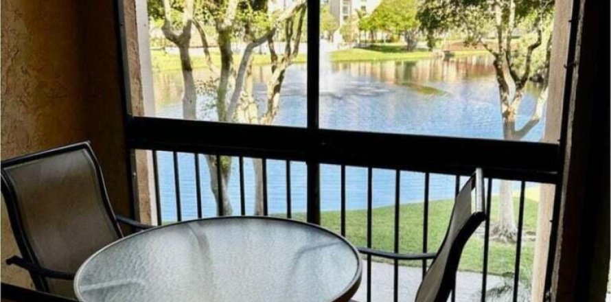 Condominio en Delray Beach, Florida, 2 dormitorios  № 2250750