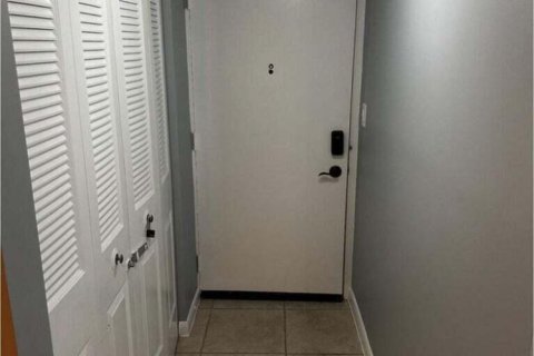 Condominio en alquiler en Delray Beach, Florida, 2 dormitorios, 109.16 m2 № 2250750 - foto 3