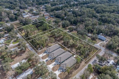 Propiedad comercial en venta en Crystal River, Florida № 2118416 - foto 1
