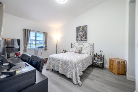Villa ou maison à vendre à Homestead, Floride: 2 chambres, 98.2 m2 № 2179902 - photo 5