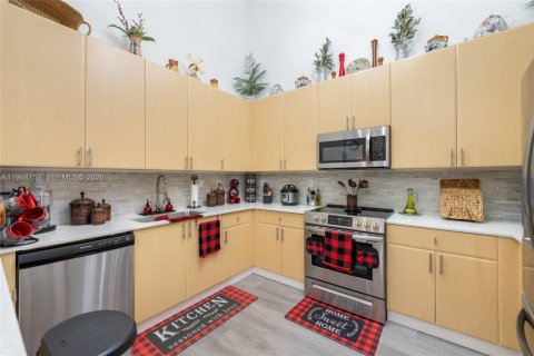 Villa ou maison à vendre à Homestead, Floride: 2 chambres, 98.2 m2 № 2179902 - photo 12