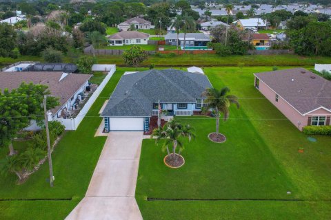 Villa ou maison à vendre à Port St. Lucie, Floride: 3 chambres, 189.06 m2 № 2250228 - photo 25