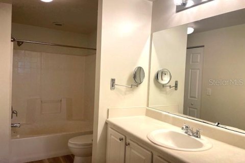 Condo in Sarasota, Florida, 2 bedrooms  № 1788072 - photo 14