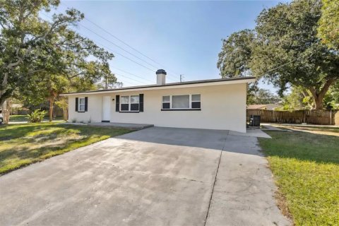 Casa en venta en Clearwater, Florida, 4 dormitorios, 144 m2 № 2217971 - foto 2
