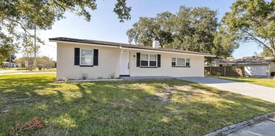 Casa en Clearwater, Florida 4 dormitorios, 144 m2 № 2217971