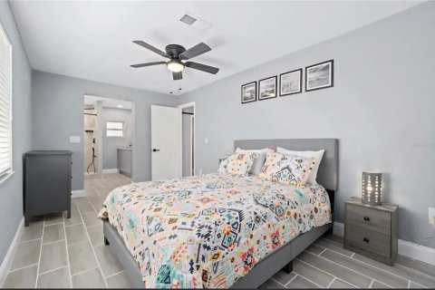 Casa en venta en Clearwater, Florida, 4 dormitorios, 144 m2 № 2217971 - foto 14