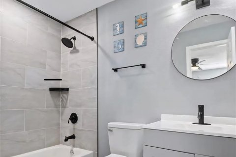 Casa en venta en Clearwater, Florida, 4 dormitorios, 144 m2 № 2217971 - foto 18