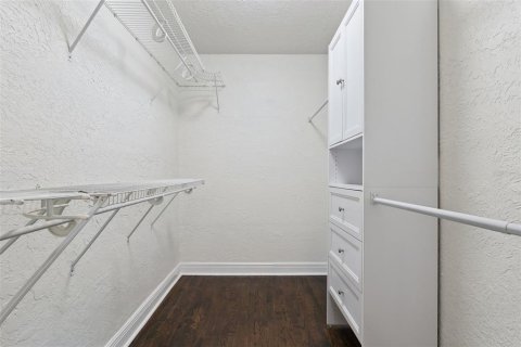 House in Sanford, Florida 3 bedrooms, 209.96 sq.m. № 2259314 - photo 24