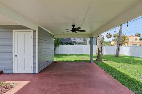 House in Sanford, Florida 3 bedrooms, 209.96 sq.m. № 2259314 - photo 30