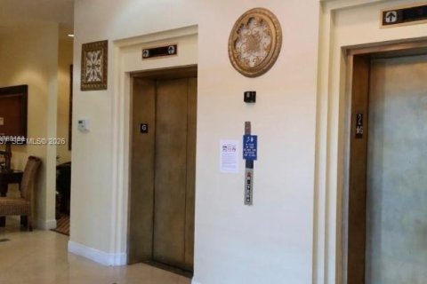 Купить кондоминиум в Майами, Флорида 2 спальни, 85.75м2, № 2006585 - фото 14