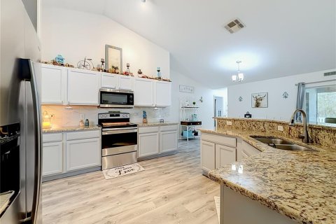 Villa ou maison à vendre à Homosassa, Floride: 4 chambres, 202.16 m2 № 2406800 - photo 23