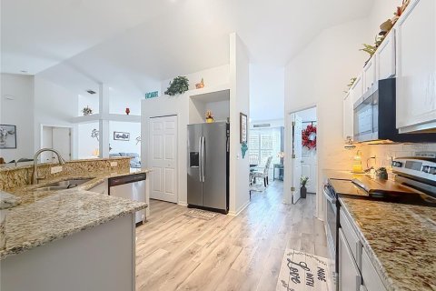 Villa ou maison à vendre à Homosassa, Floride: 4 chambres, 202.16 m2 № 2406800 - photo 19