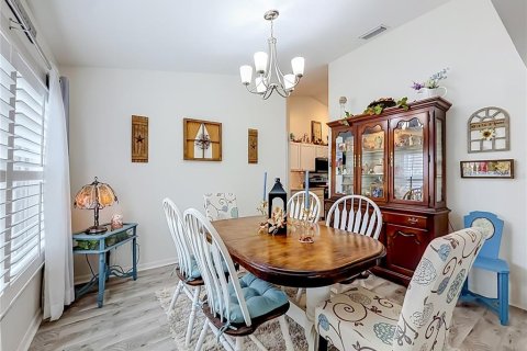 Villa ou maison à vendre à Homosassa, Floride: 4 chambres, 202.16 m2 № 2406800 - photo 12