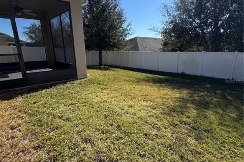 House in Apopka, Florida 3 bedrooms, 168.25 sq.m. № 1532269 - photo 23